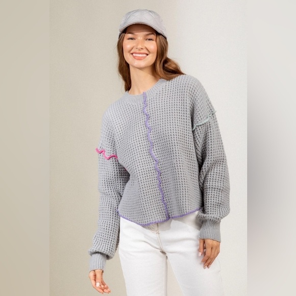 New In Sweaters - New In Colorful Trim Pullover Crew Neck Sweater- Size Large- NWT